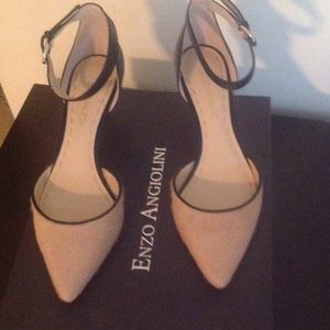 Enzo Angiolini Black/Natural Pump